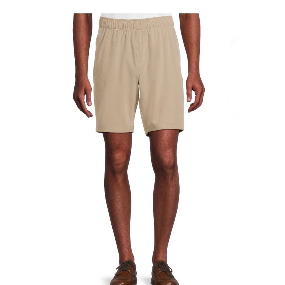Stretch Pull-On Shorts with elastic waist and pockets